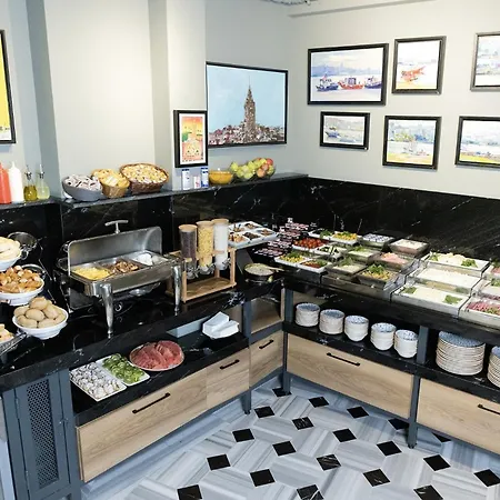 Otel Marius 4*