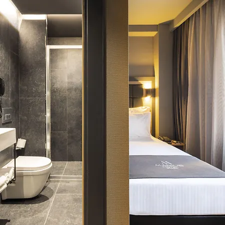 Marius Otel 4*