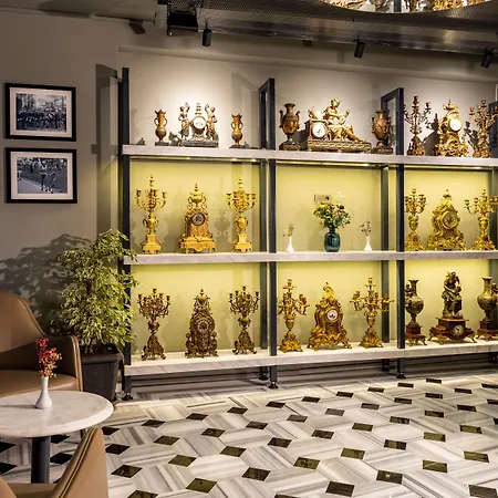 Ξενοδοχείο Marius 4*